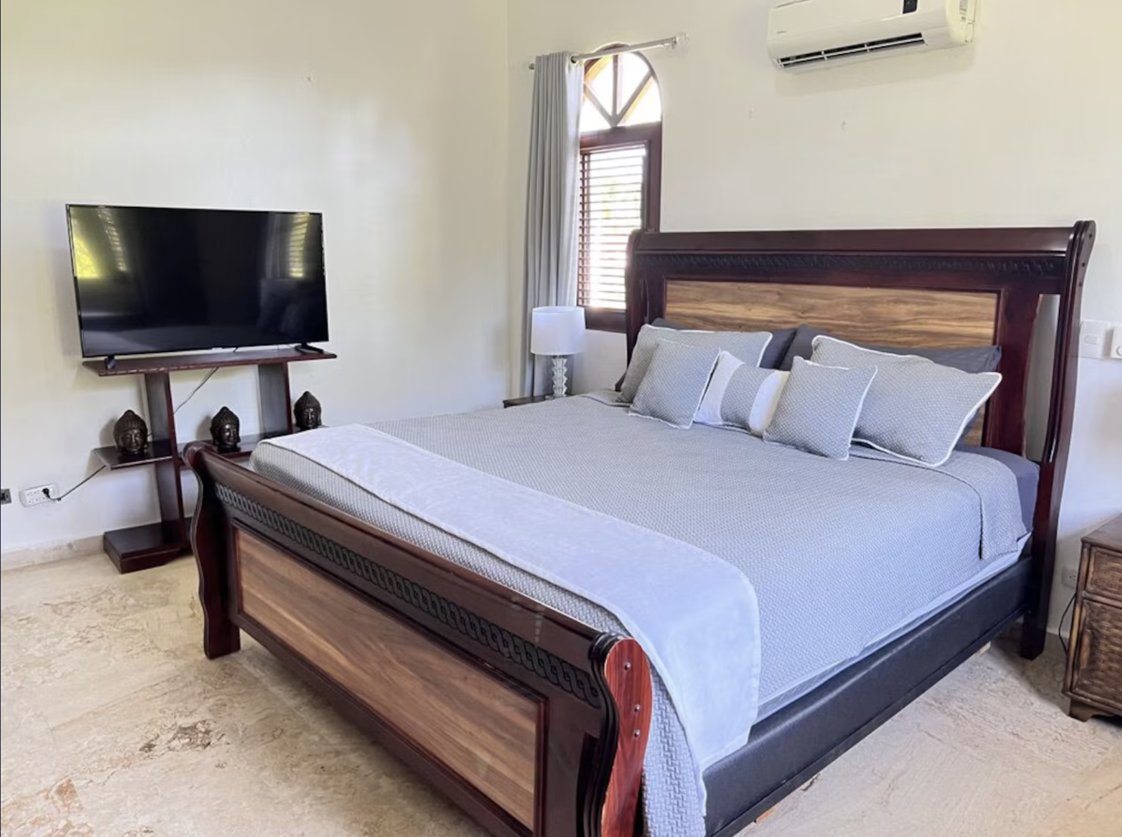 Bedroom 1 — King Bed & TV