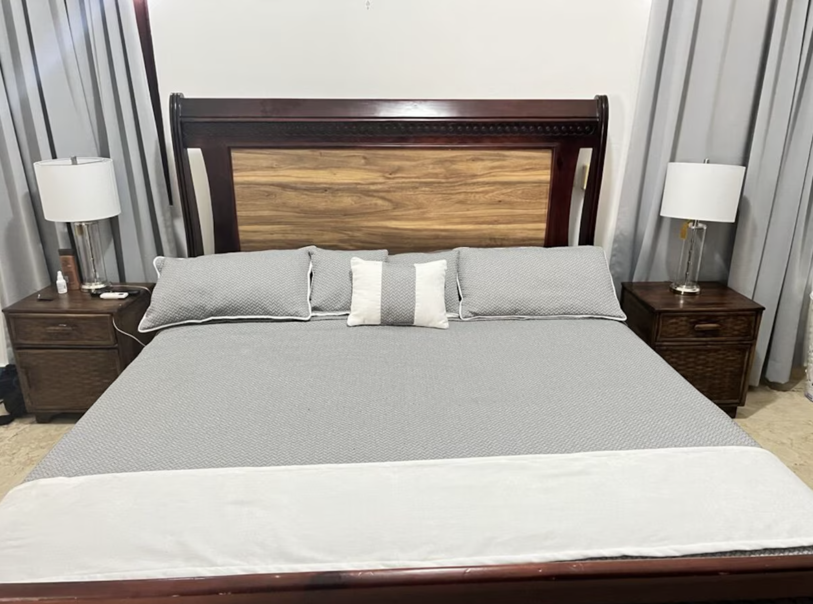 Bedroom 2 — King Bed