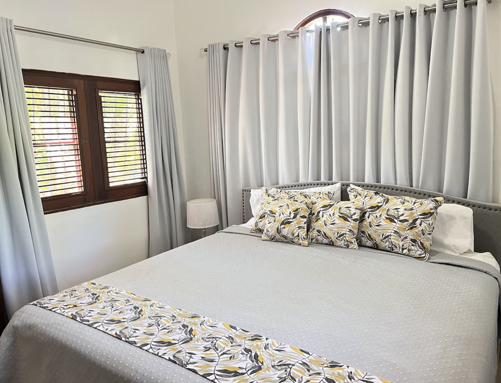 Guest Bedroom — Garden Décor