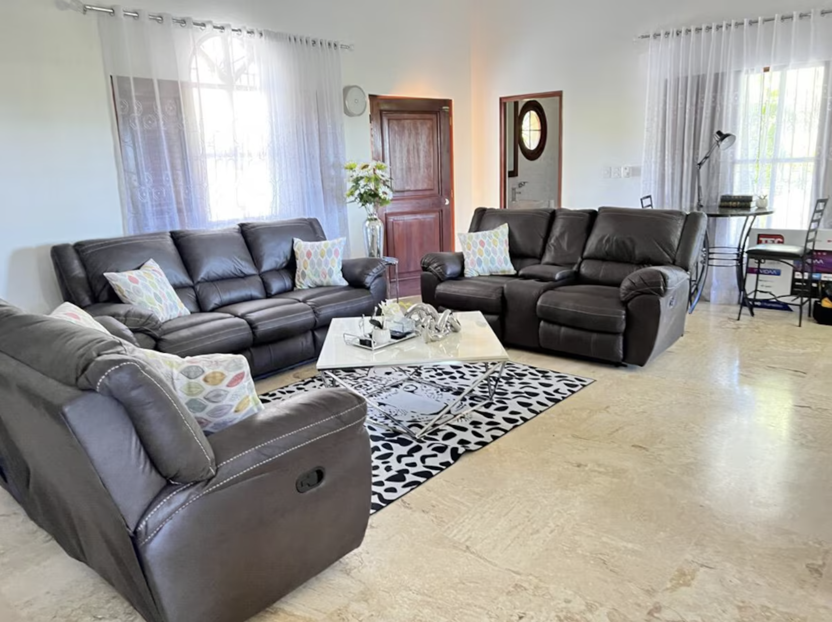 Spacious Living Room